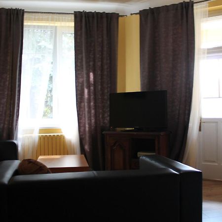 Apartamenty Zacisze Warsaw Exterior photo